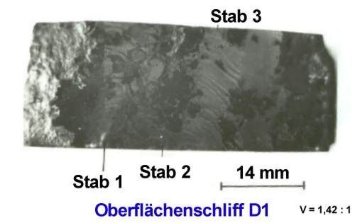 Oberflchenschliff mit Oberhoffer tzmittel Strukturen der Damastzierung sichtbar gemacht.